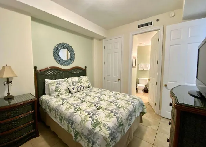 Holiday home Island Royale P403 By Albvr - Beautiful Beachfront Penthouse Level Condo! *