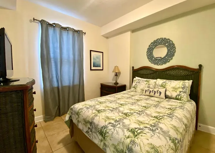 Holiday home Island Royale P403 By Albvr - Beautiful Beachfront Penthouse Level Condo! *